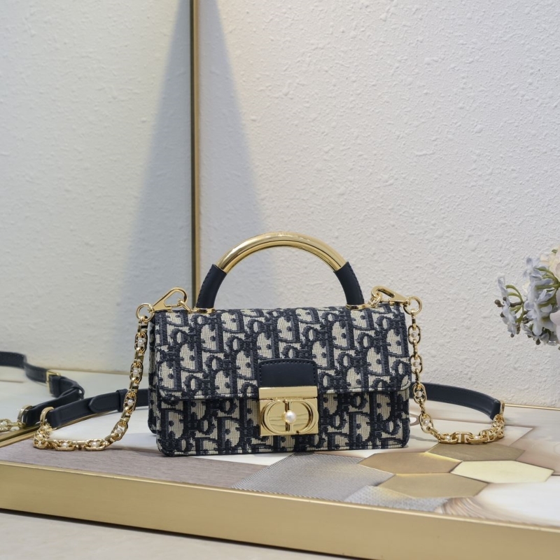 D*or top handle bags